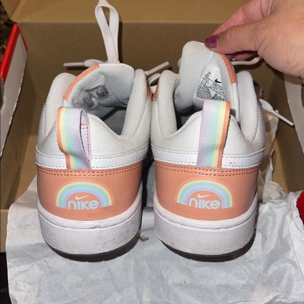 Nike Kids' Coral and White Sneakers - Picture 5 of 9